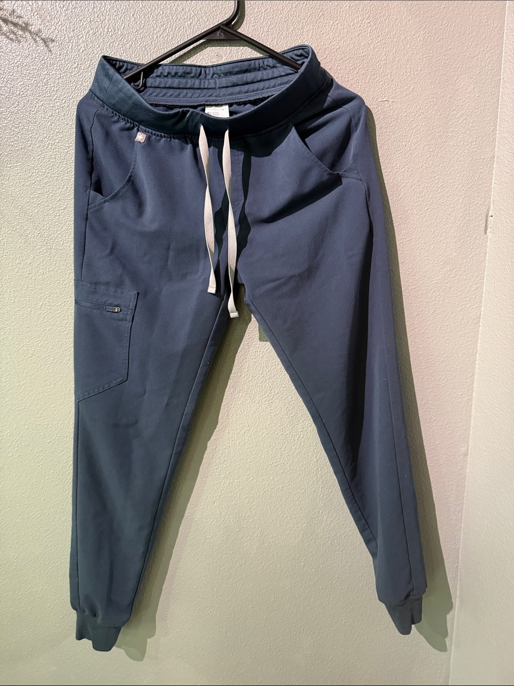 Figs Women's Dark Harbor Jogger Pants with White Drawstring XS